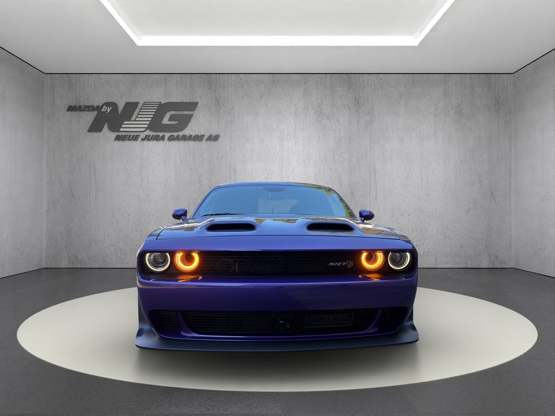 DODGE Hellcat Widebody-showroom-element-1