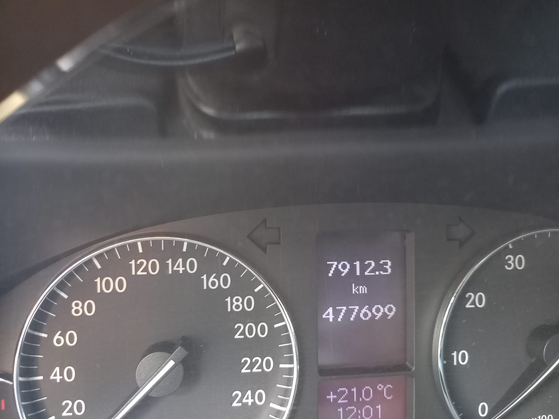 MERCEDES-BENZ C 180 Kompressor Classic-image-8