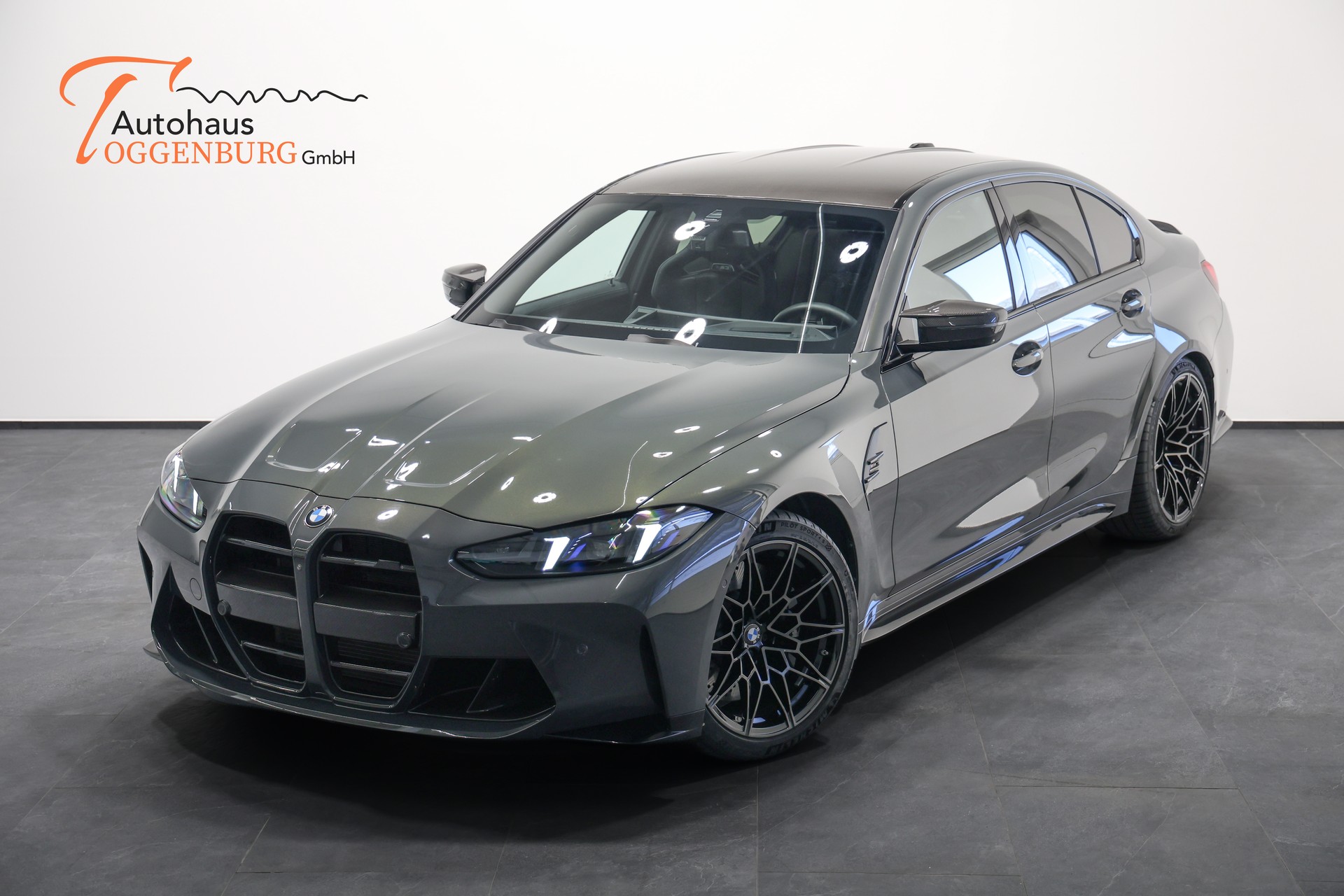 BMW M3 Competition LCI *Individual Dravitgrau*Carbon Exterieur*Carbon Interieur*Carbon Schalensitze*-image-4