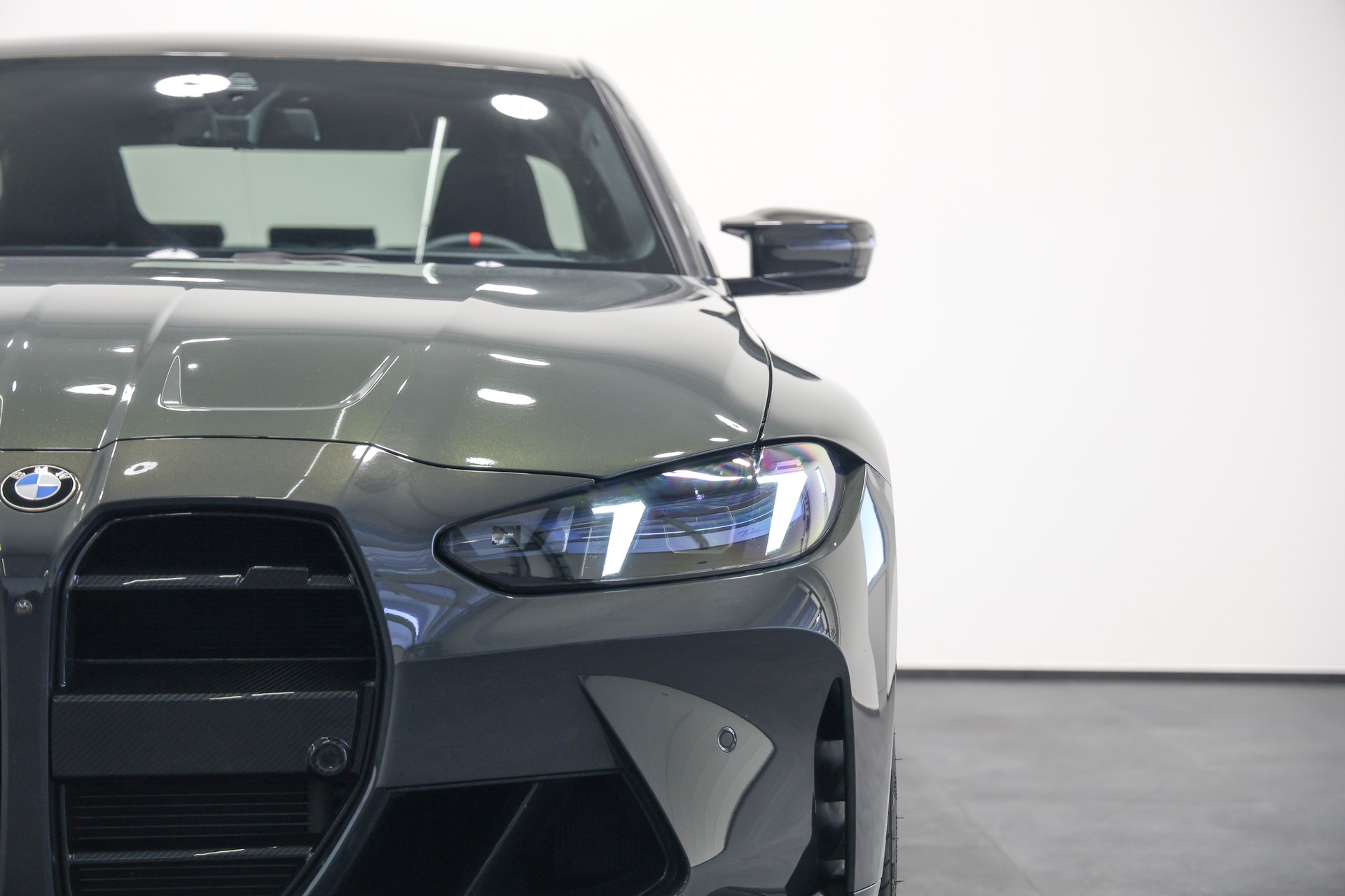 BMW M3 Competition LCI *Individual Dravitgrau*Carbon Exterieur*Carbon Interieur*Carbon Schalensitze*-image-6