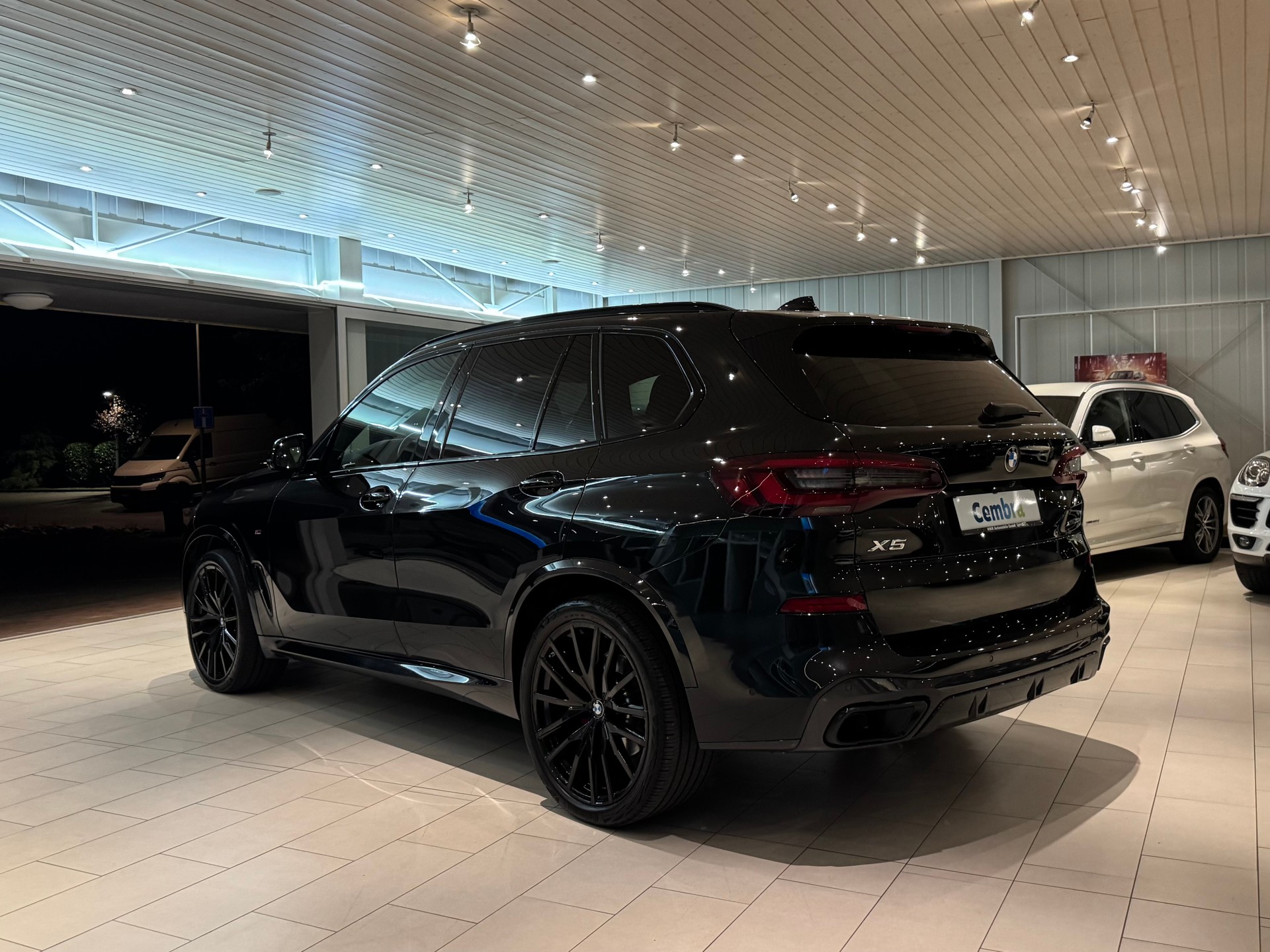 BMW X5 xDrive 48V 30d M Sport Steptronic-image-1