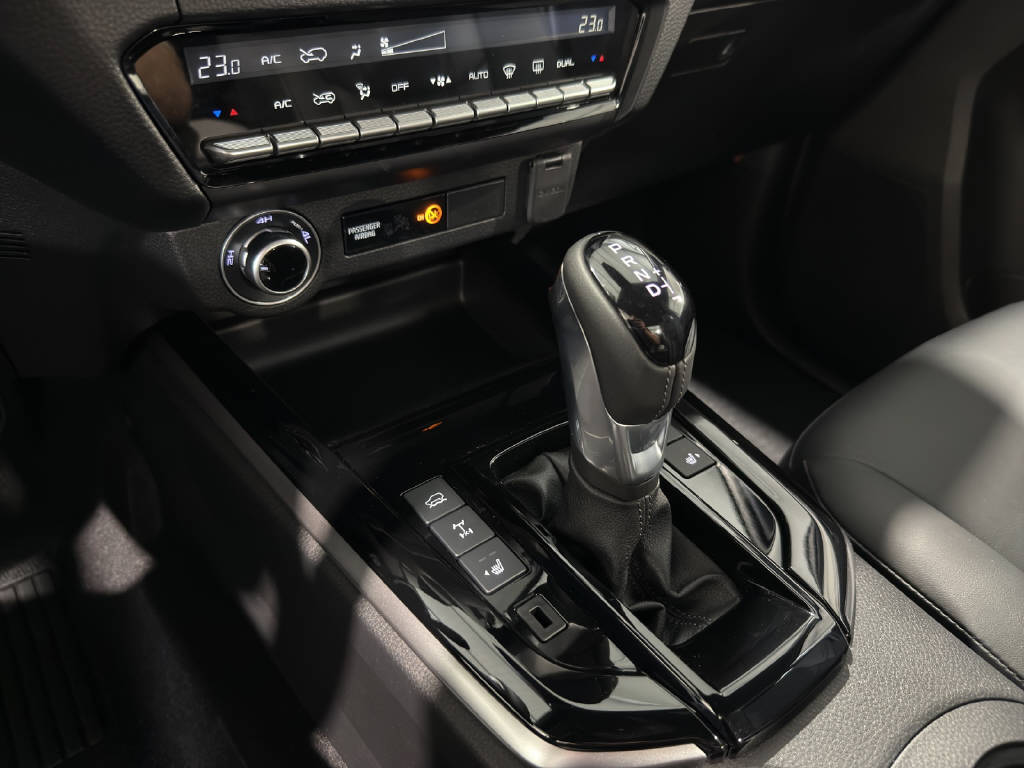 ISUZU D-Max Space Pick-up 2.2 DDi Prestige 4x4-image-12