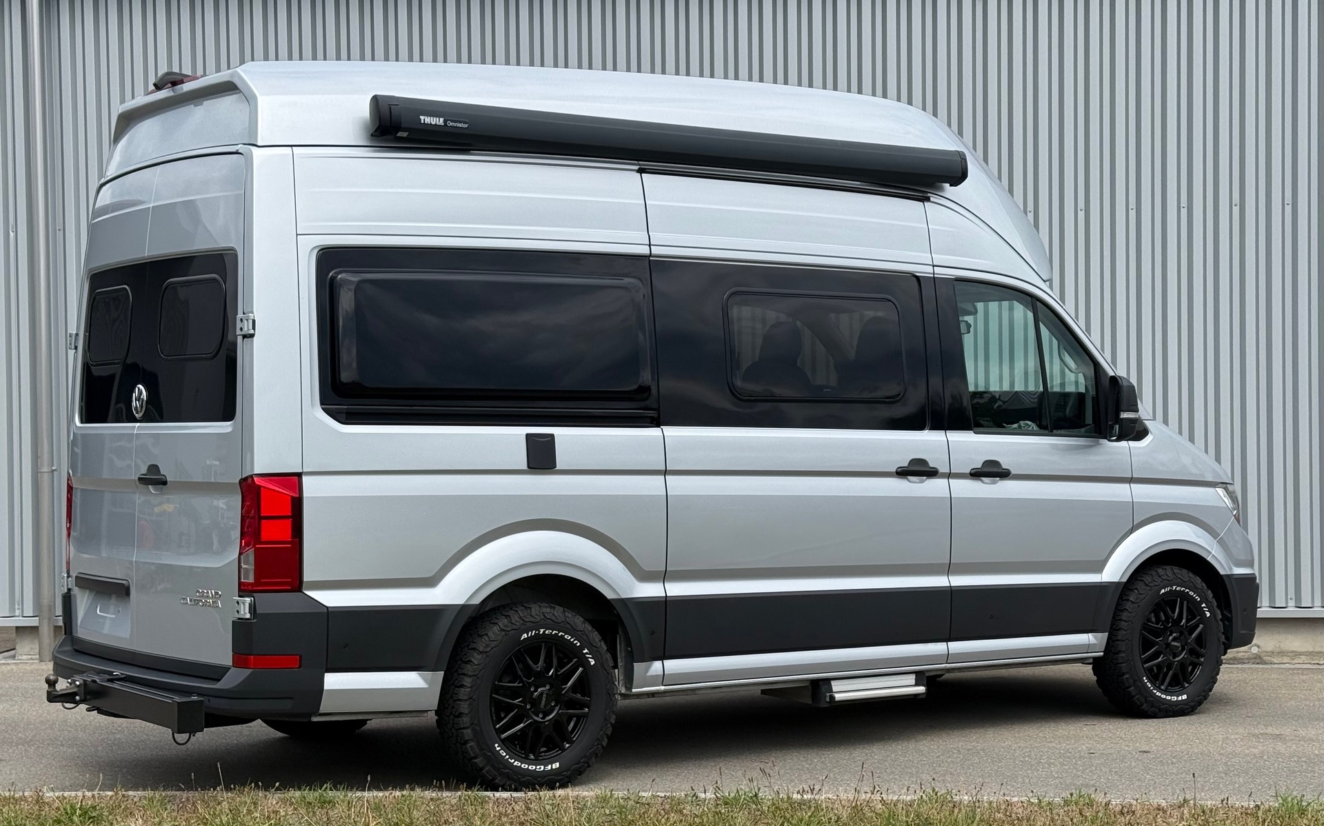 VW GRAND CALIFORNIA-image-2