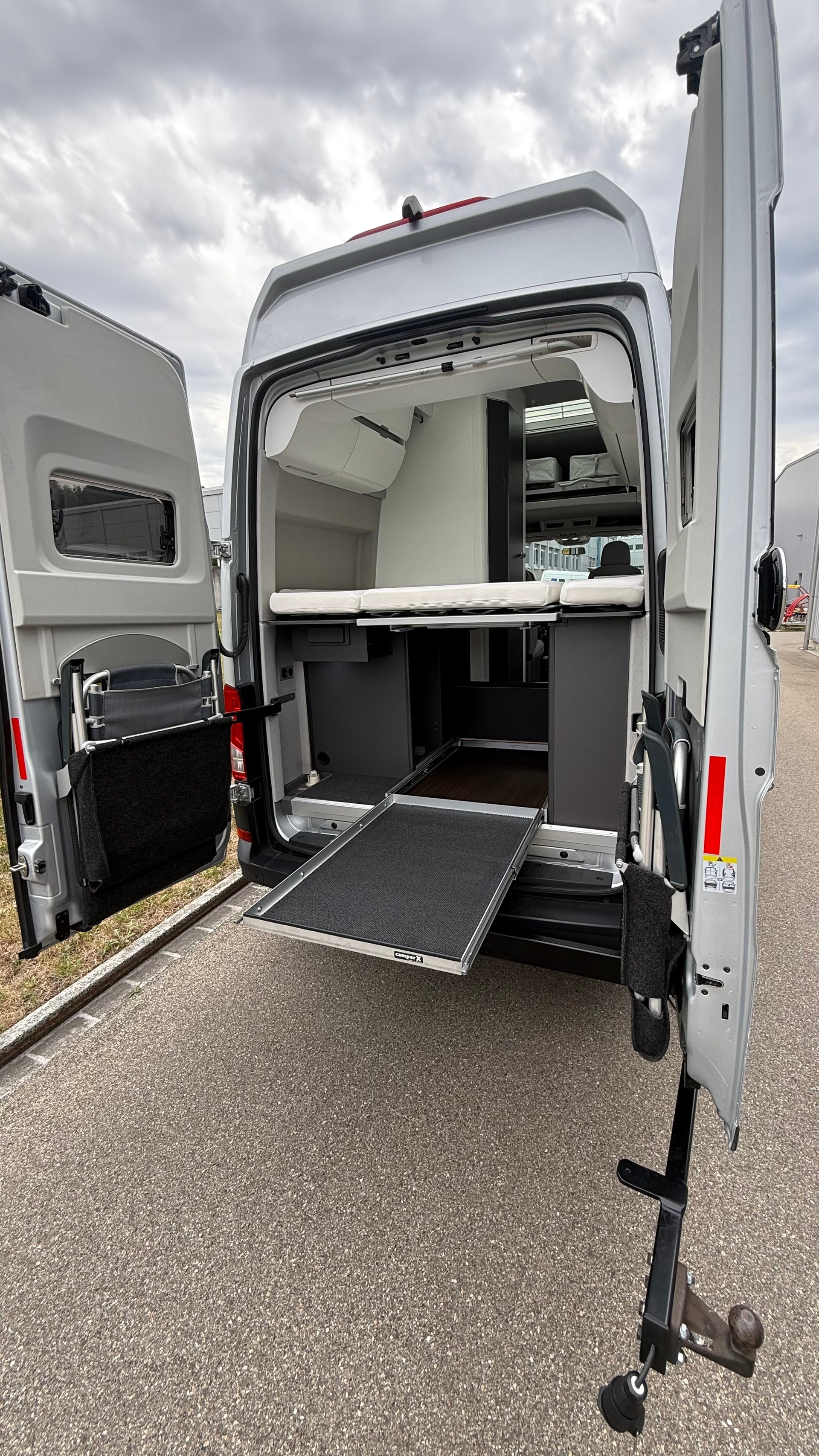 VW GRAND CALIFORNIA-image-14