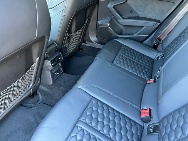AUDI RS3 Sportback 2.5 TSI quattro S-tronic-image-26