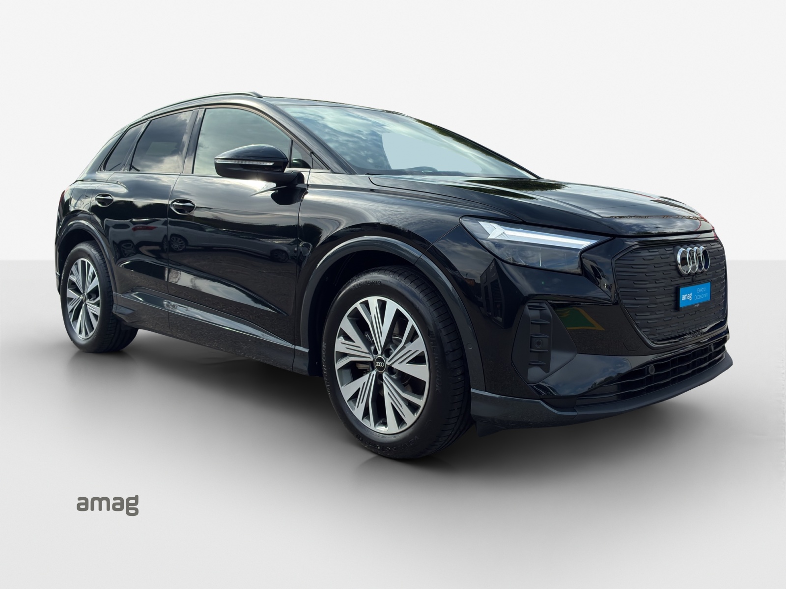 AUDI Q4 e-tron 35-image-5