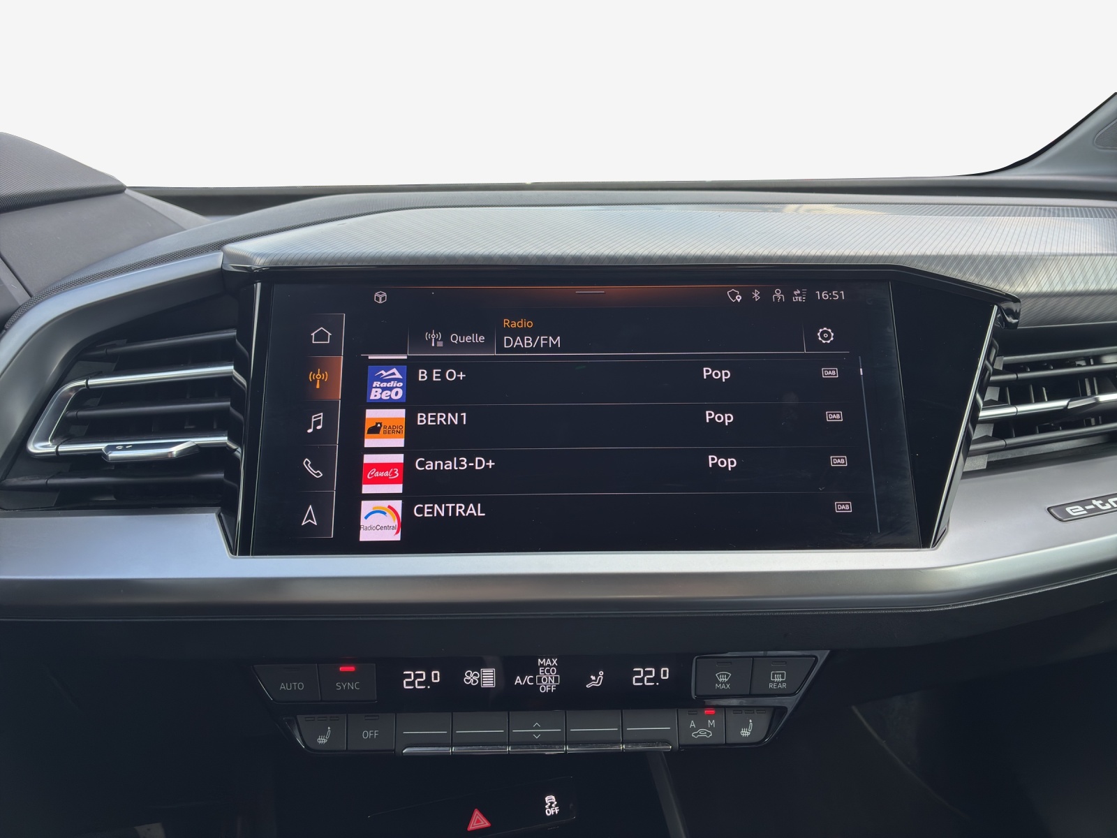 AUDI Q4 e-tron 35-image-15
