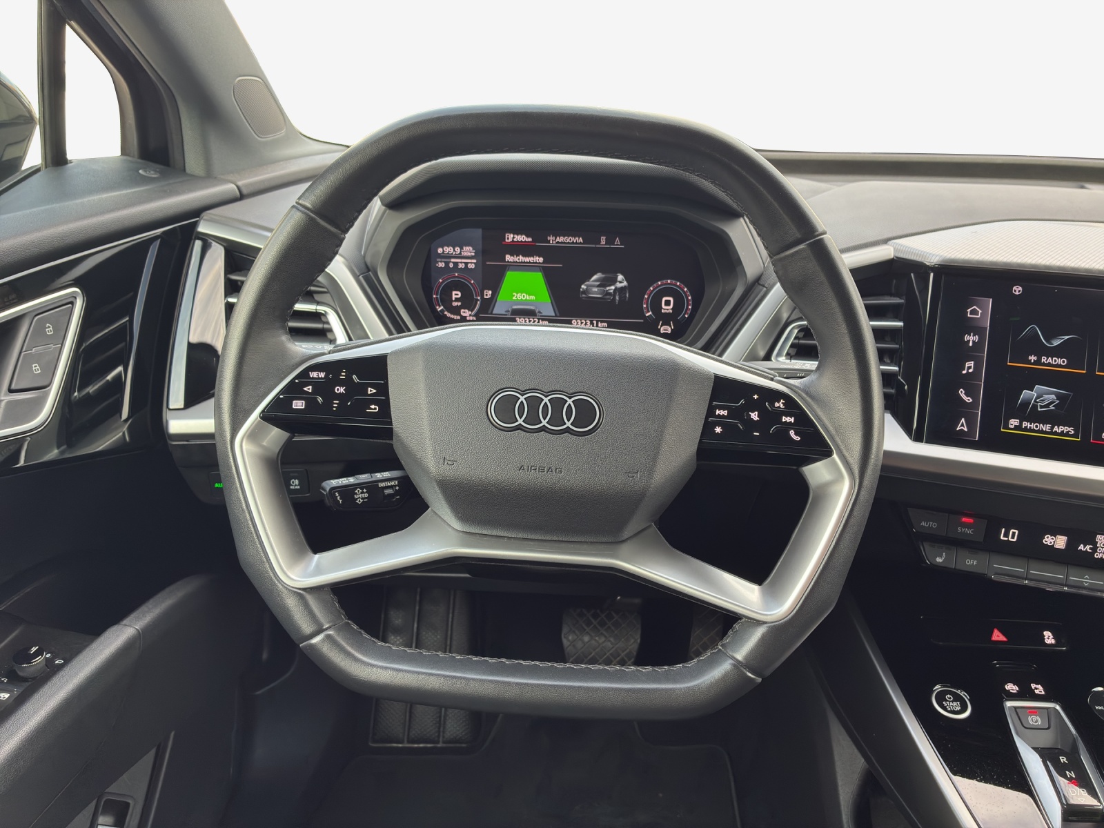 AUDI Q4 e-tron 35-image-9
