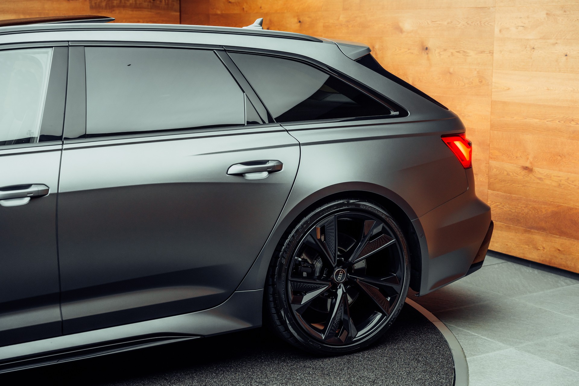 AUDI RS6 Avant 4.0 TFSI V8 quattro ABT Power S Daytonagrau Matt-image-23