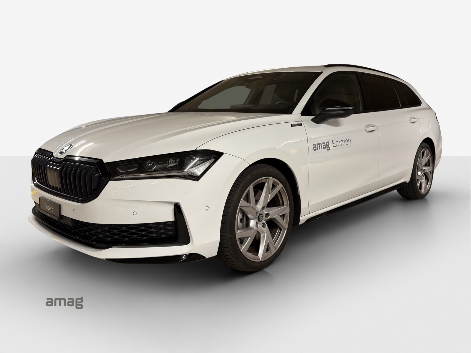 SKODA Superb Combi 2.0 TSI Sportline 4x4 DSG-image-0