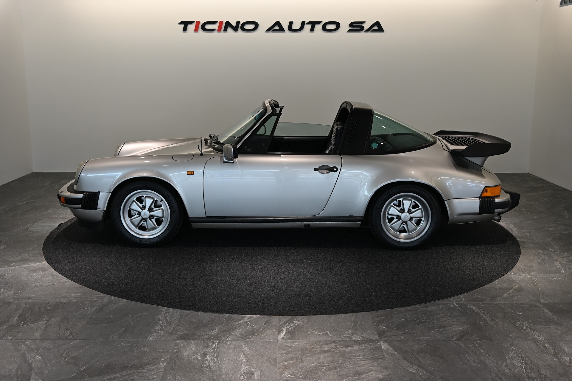 PORSCHE Porsche 911 SC Targa 3.0-image-10