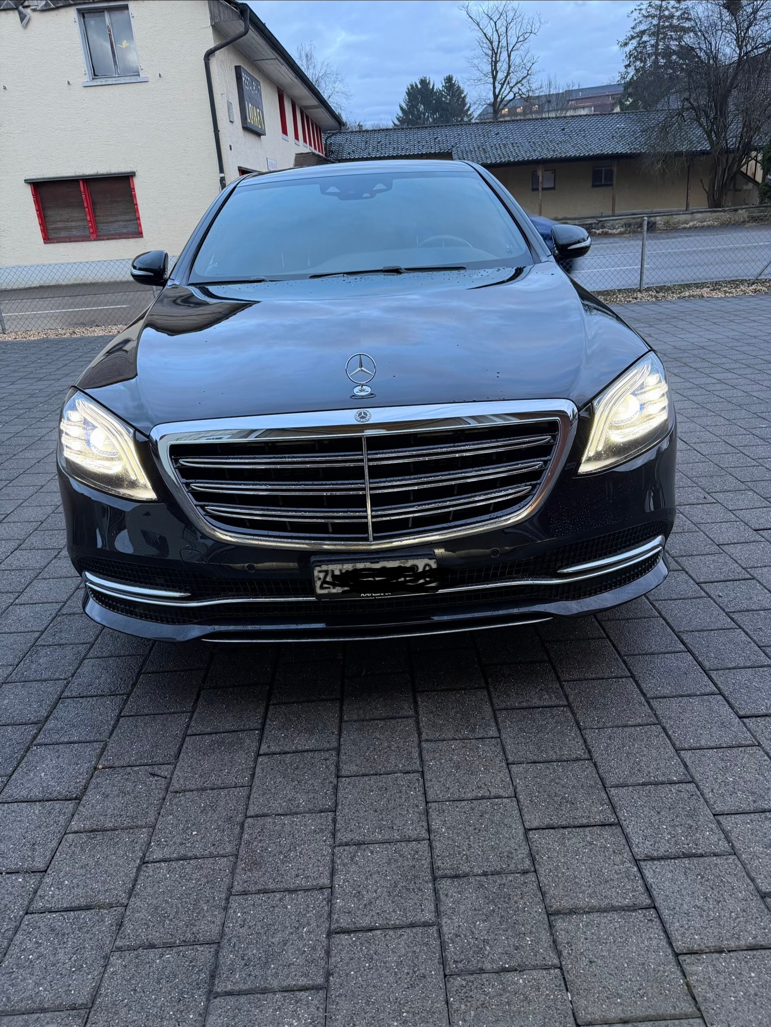 MERCEDES-BENZ S 400 d 4matic-image-2