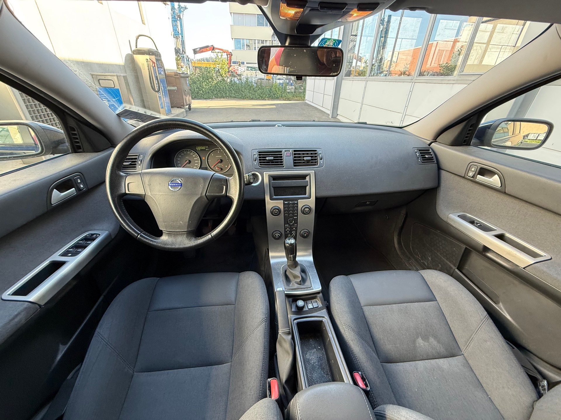 VOLVO V50 2.0D Momentum-image-8
