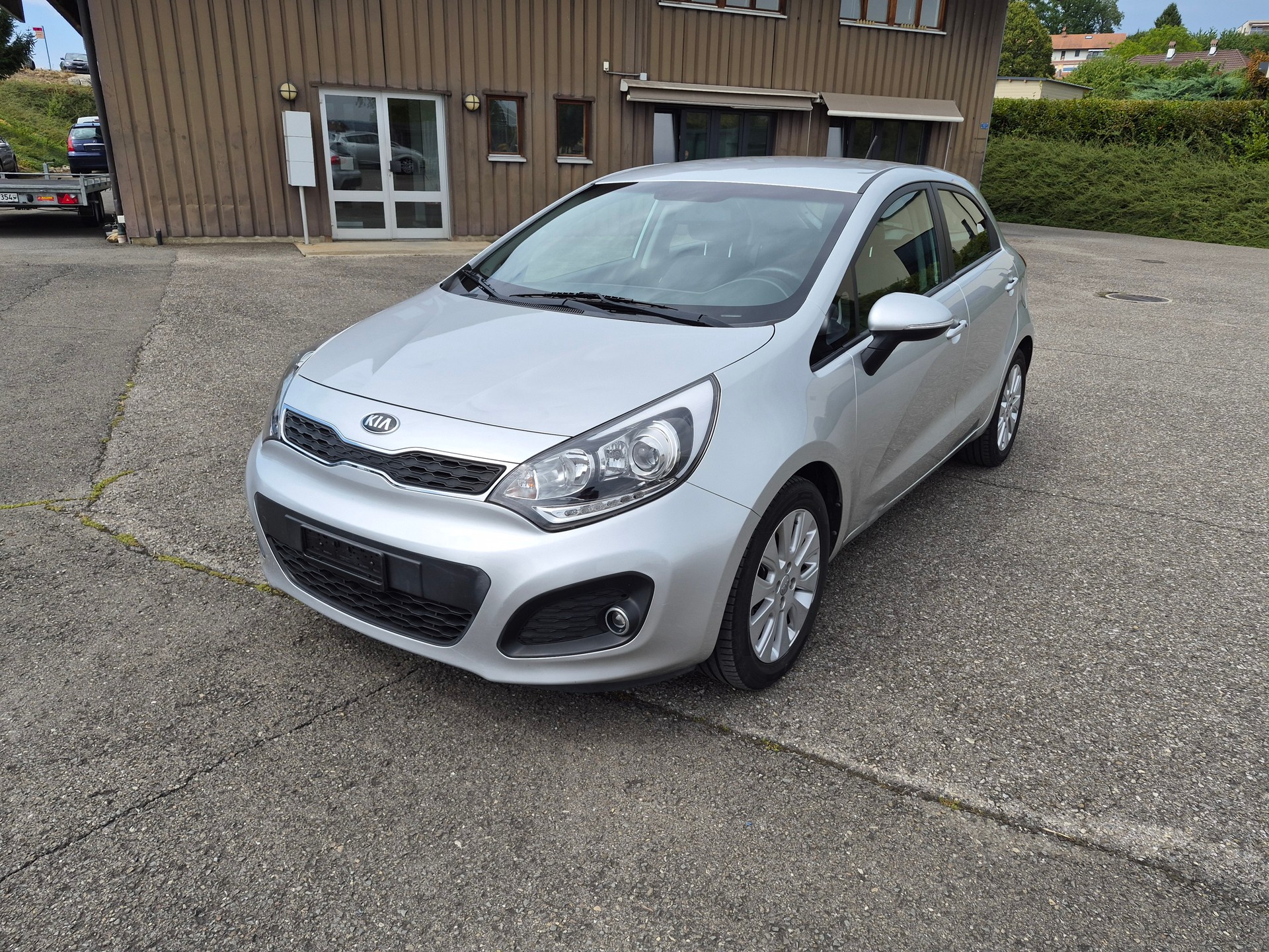 KIA Rio 1.4 CVVT Style Automatic-image-0