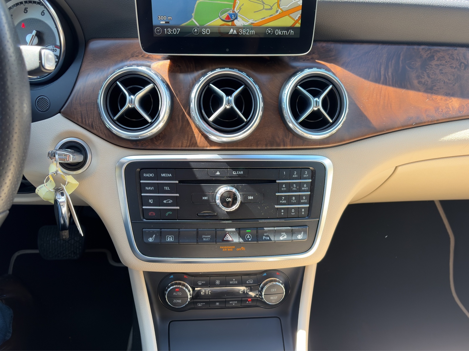 Image MERCEDES-BENZ GLA-250 GLA 250 Urban 4Matic