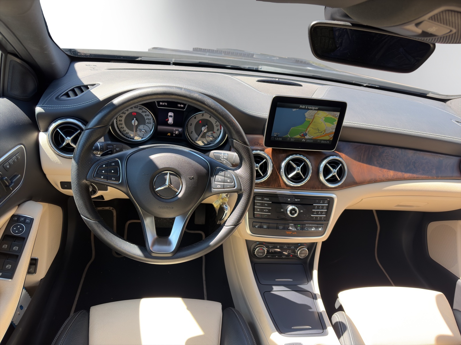 Image MERCEDES-BENZ GLA-250 GLA 250 Urban 4Matic