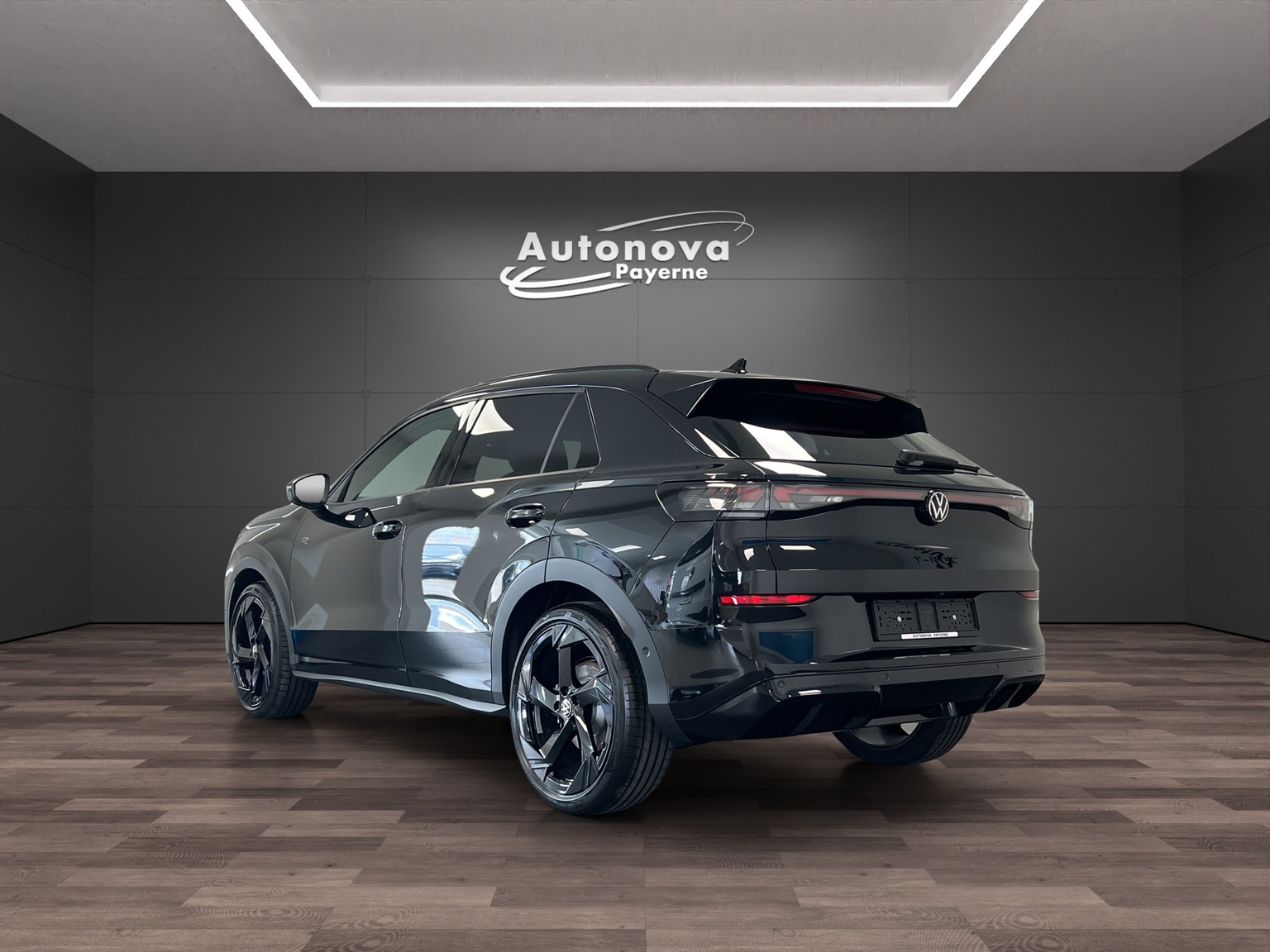 VW T-Roc 1.5 eTSI mHEV R-Line DSG-image-3