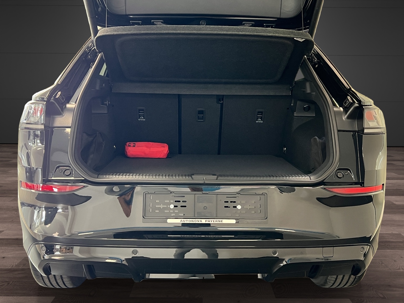 VW T-Roc 1.5 eTSI mHEV R-Line DSG-image-12