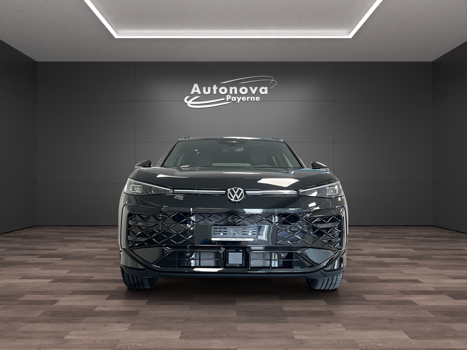 VW T-Roc 1.5 eTSI mHEV R-Line DSG-image-1