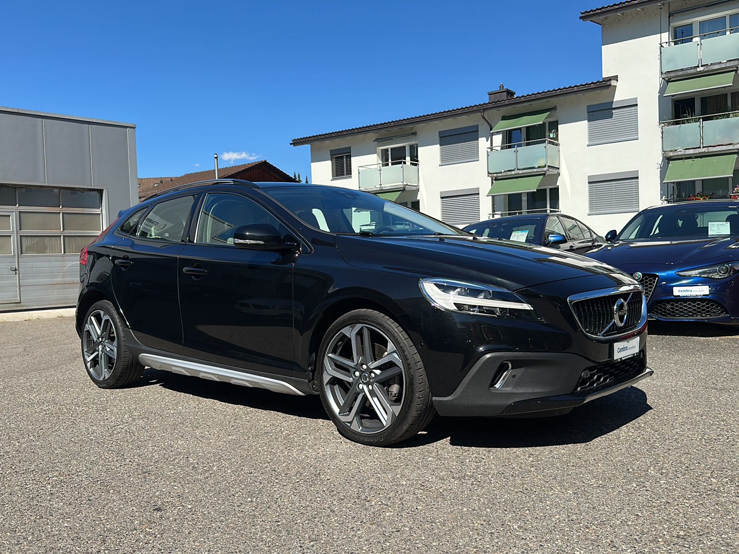 VOLVO V40 Cross Country T4 AWD Lyx Geartronic-image-6