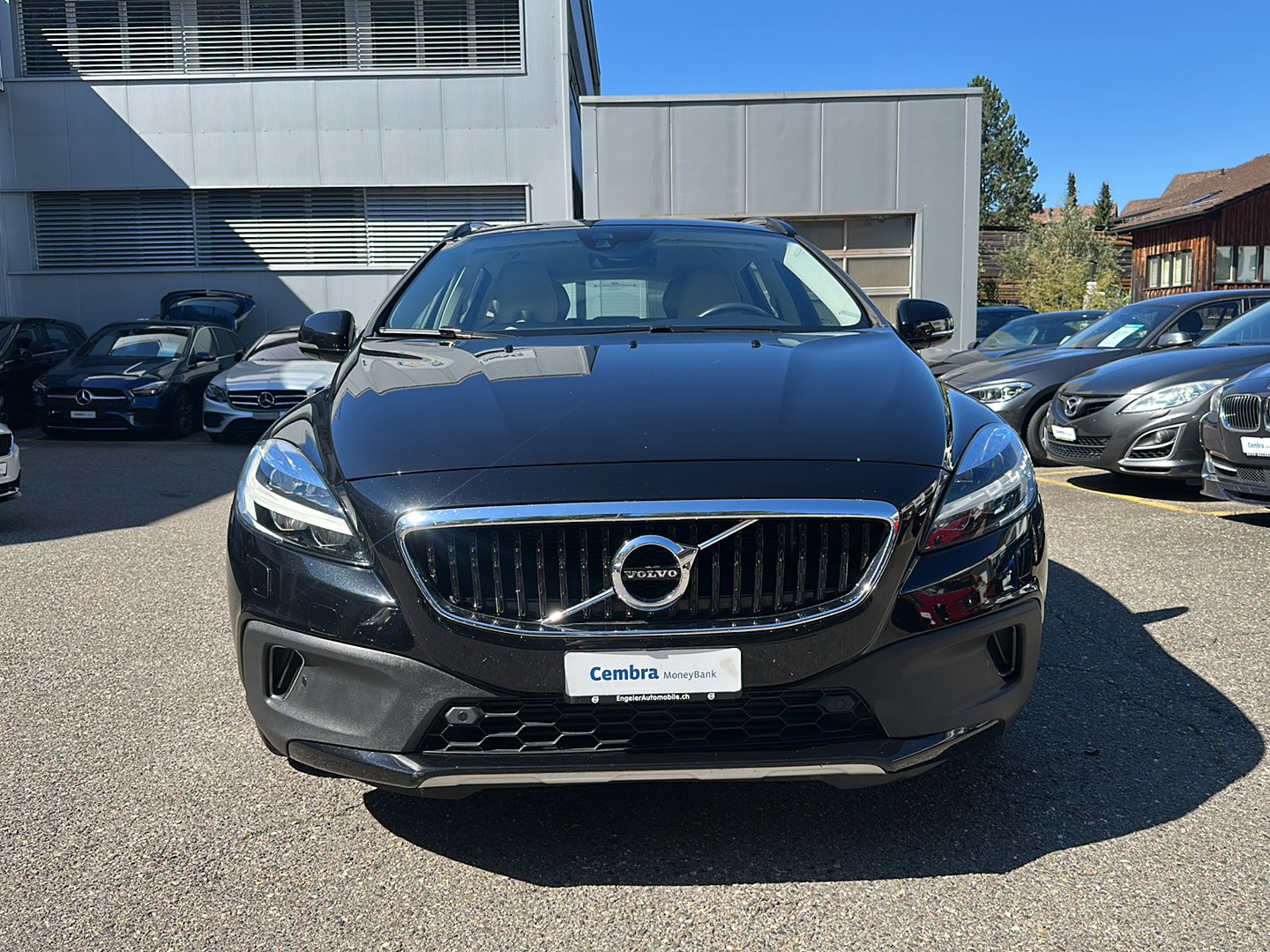 VOLVO V40 Cross Country T4 AWD Lyx Geartronic-image-7