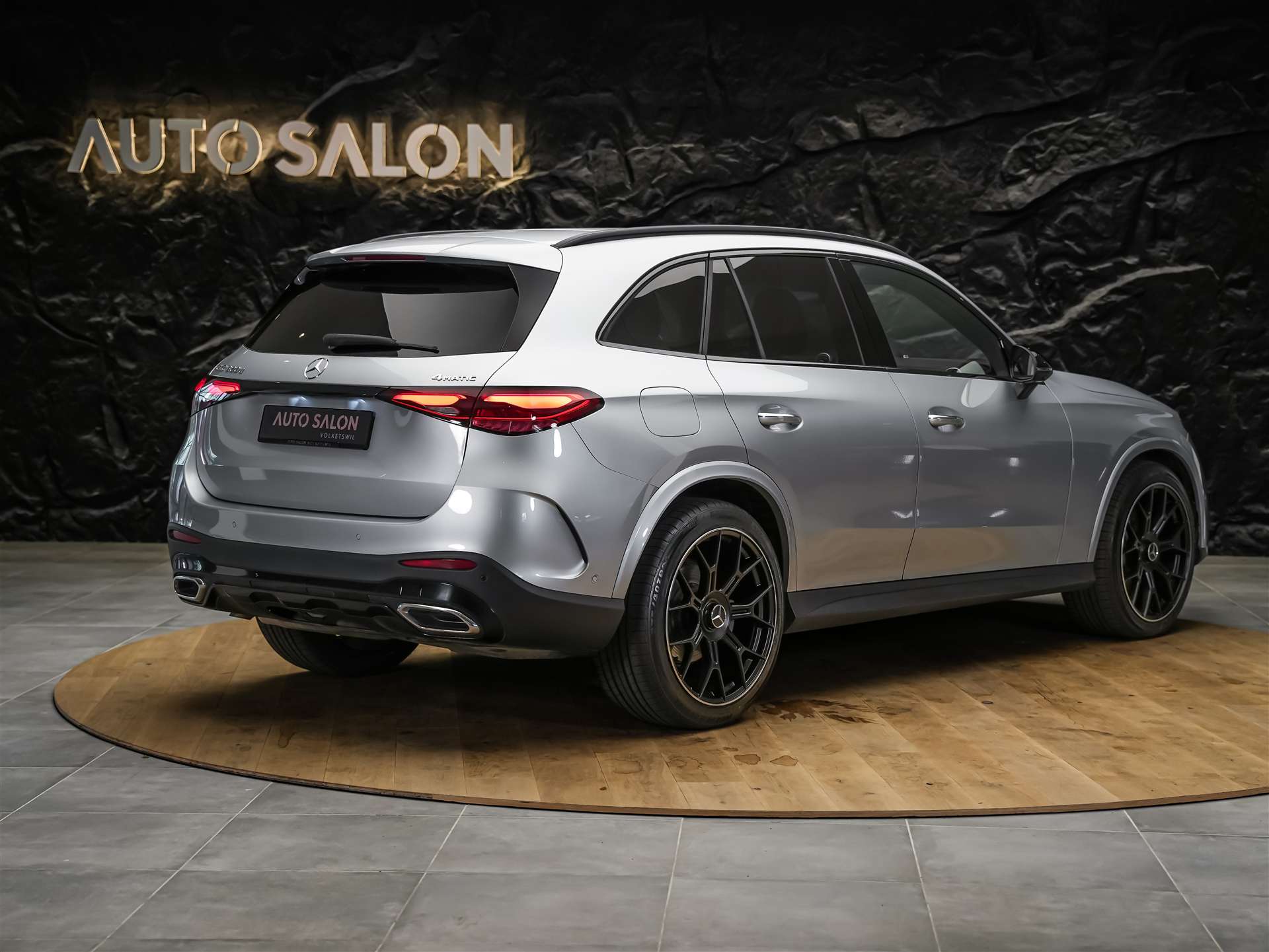 MERCEDES-BENZ GLC 300 d AMG Line 4Matic 9G-Tronic *21" Felgen*Digital LIGHT*AHK*-image-4