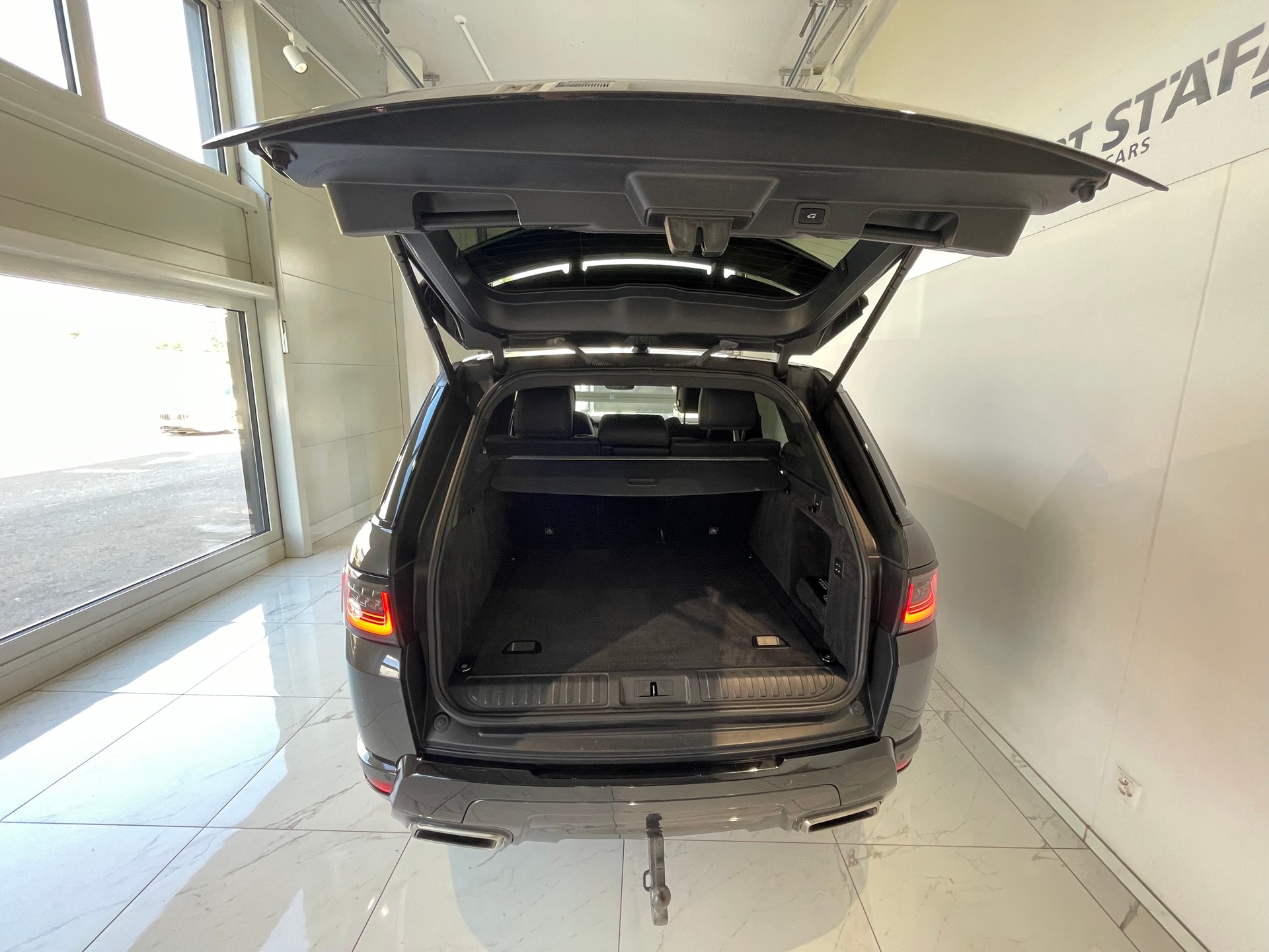 LAND ROVER Range Rover Sport 5.0 V8 S/C HSE Dynamic Automatic-image-7