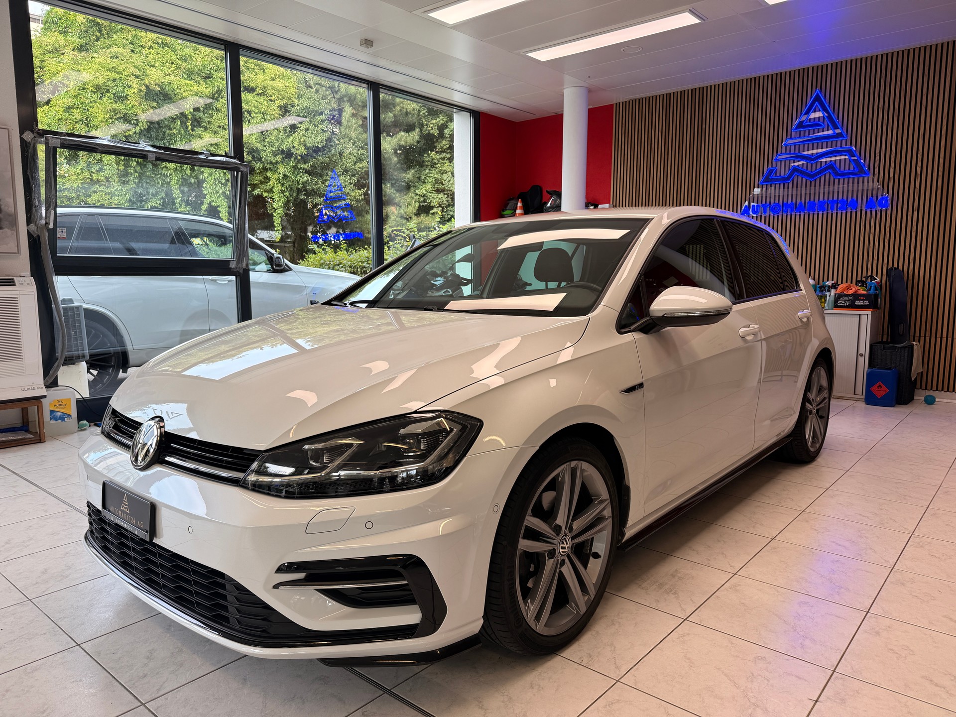 VW Golf VII 1.5 TSI 150 Highline-image-2