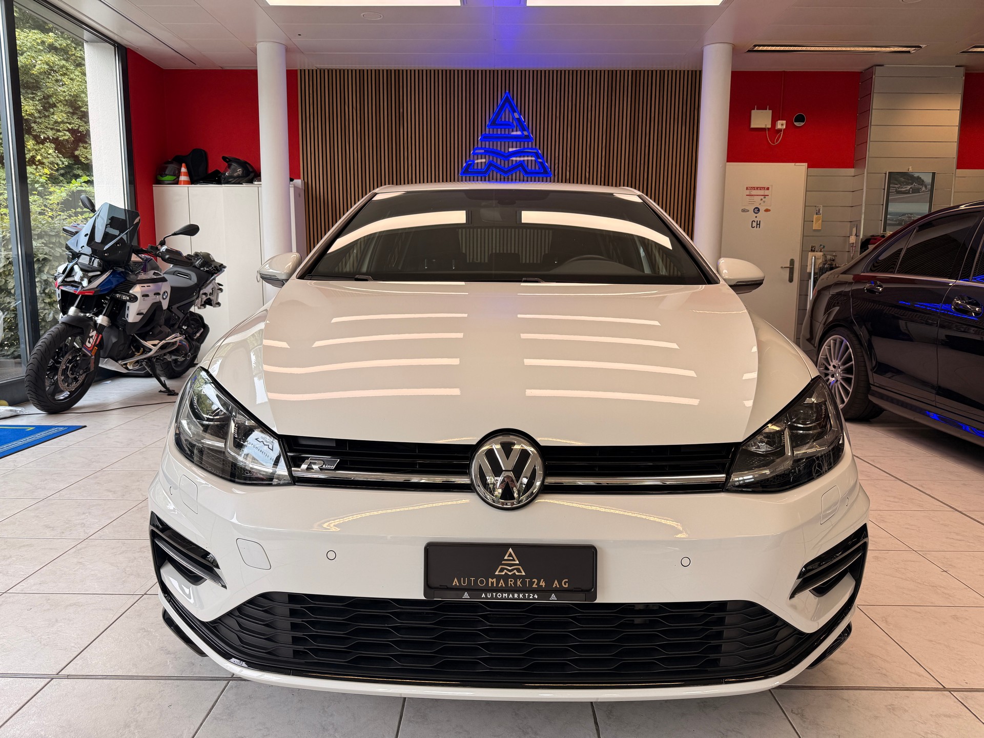 VW Golf VII 1.5 TSI 150 Highline-image-1