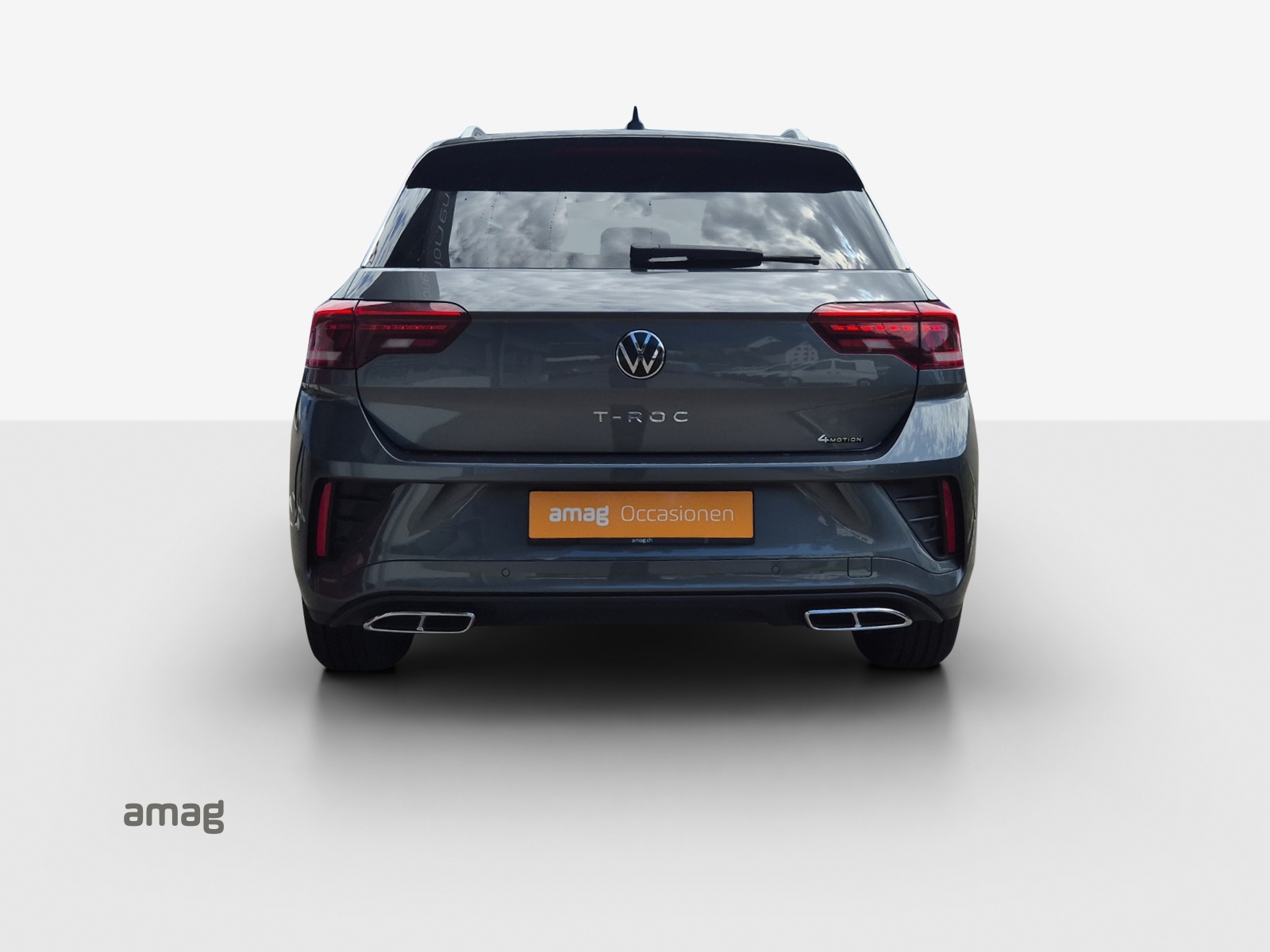 VW T-Roc 2.0 TSI R-Line DSG 4Motion-image-3
