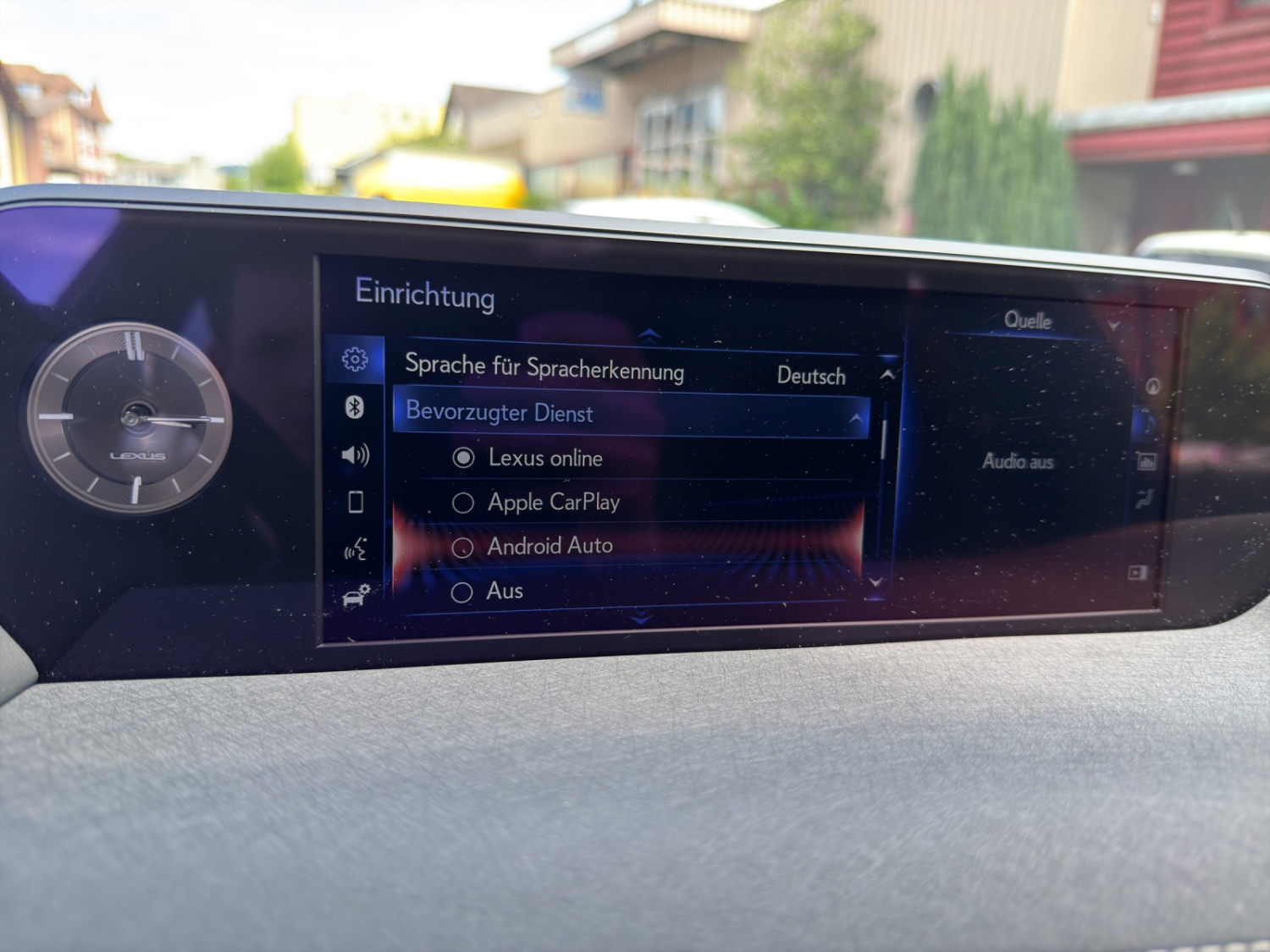 LEXUS UX 250h Excellence-image-13