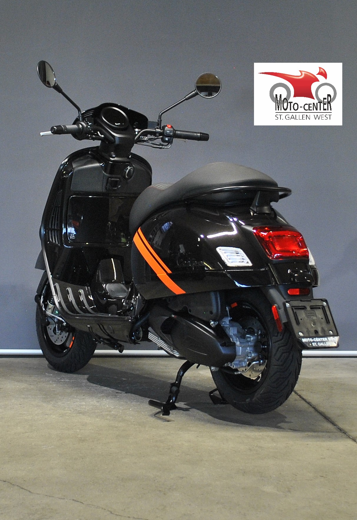 PIAGGIO Vespa GTV 300-showroom-element-3