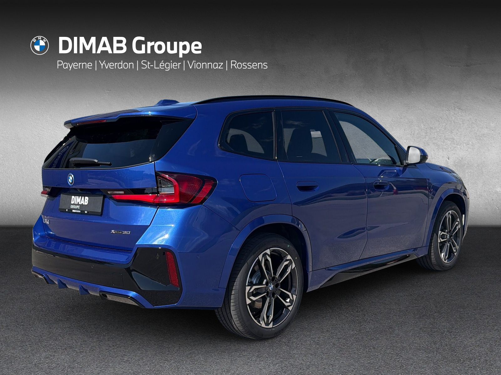 BMW iX1 xDrive 30 M Sport-image-4