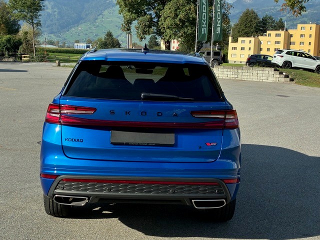 SKODA Kodiaq 2.0 TSI RS 4x4-image-2
