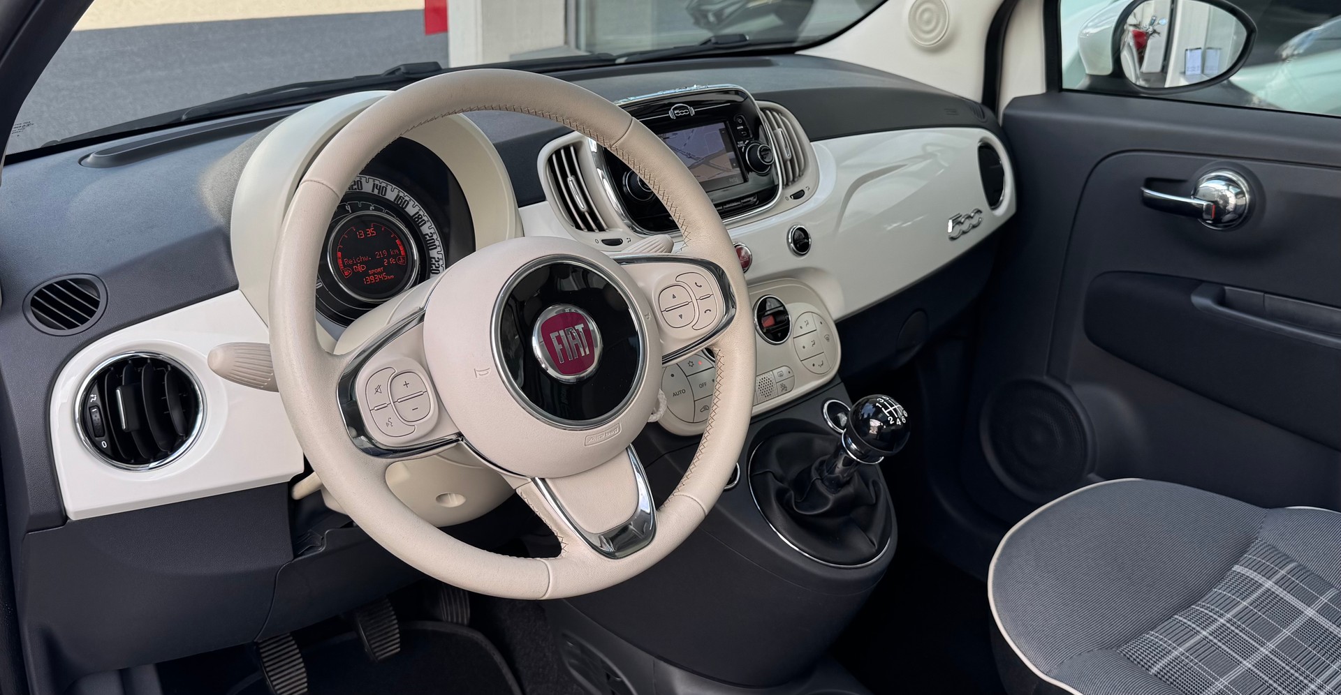 FIAT 500 0.9 Twinair Turbo Lounge-image-5