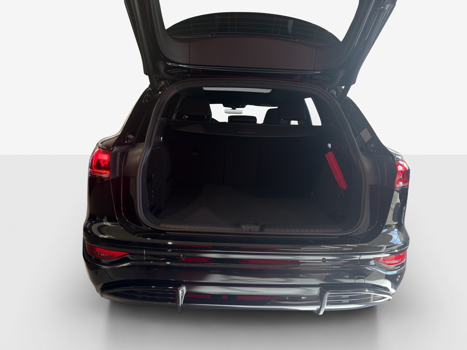 AUDI SQ6 e-tron quattro-image-12