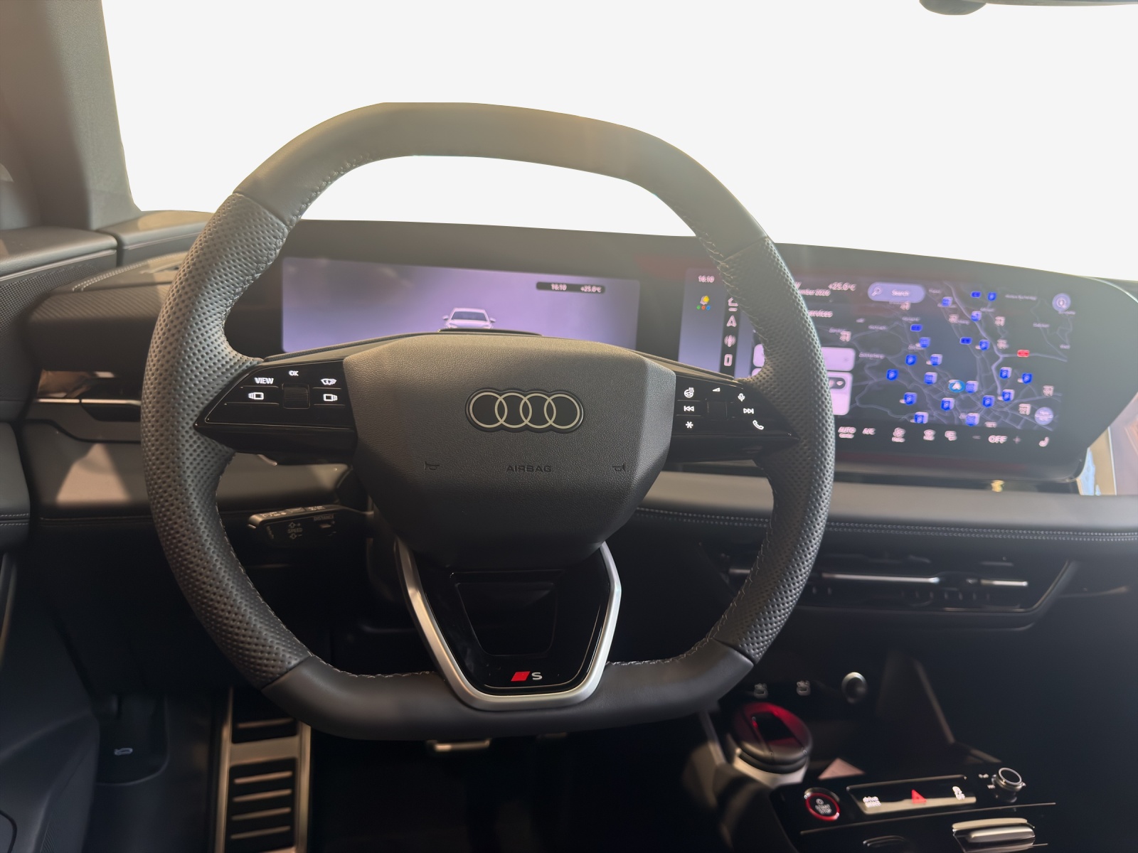 AUDI SQ6 e-tron quattro-image-9