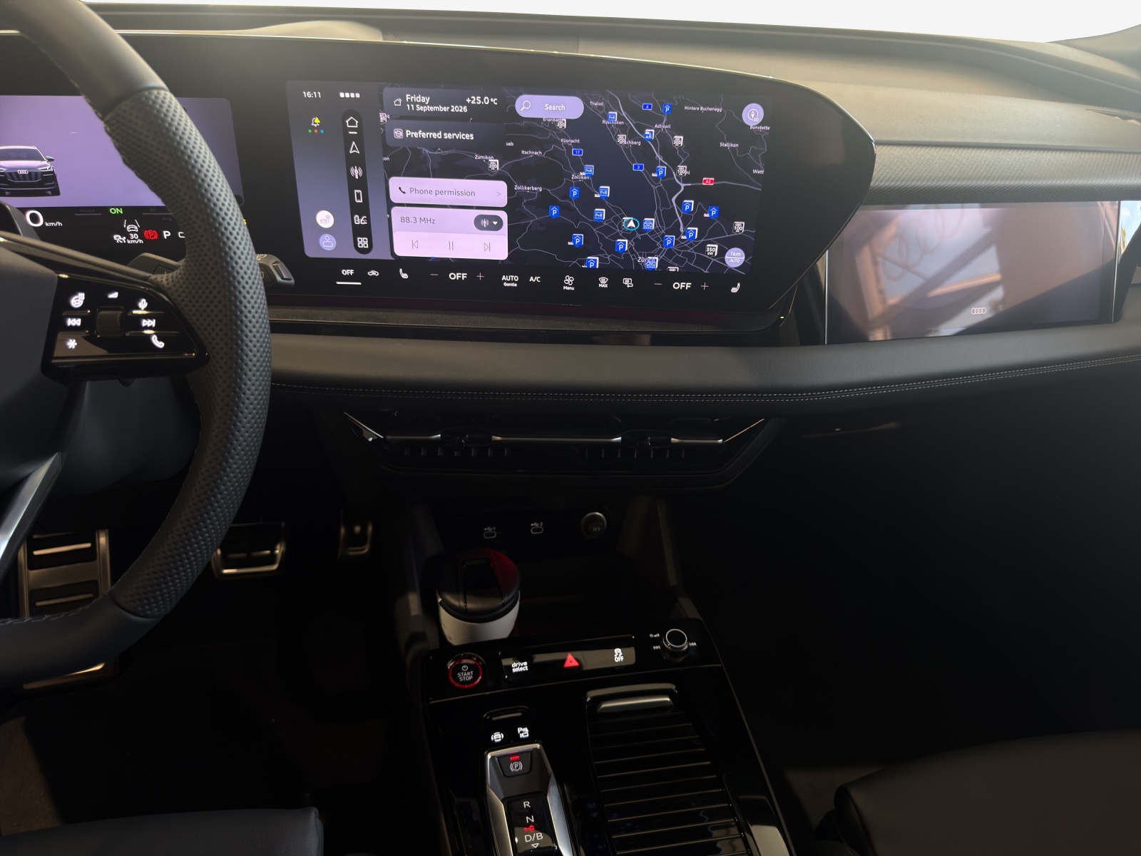 AUDI SQ6 e-tron quattro-image-10