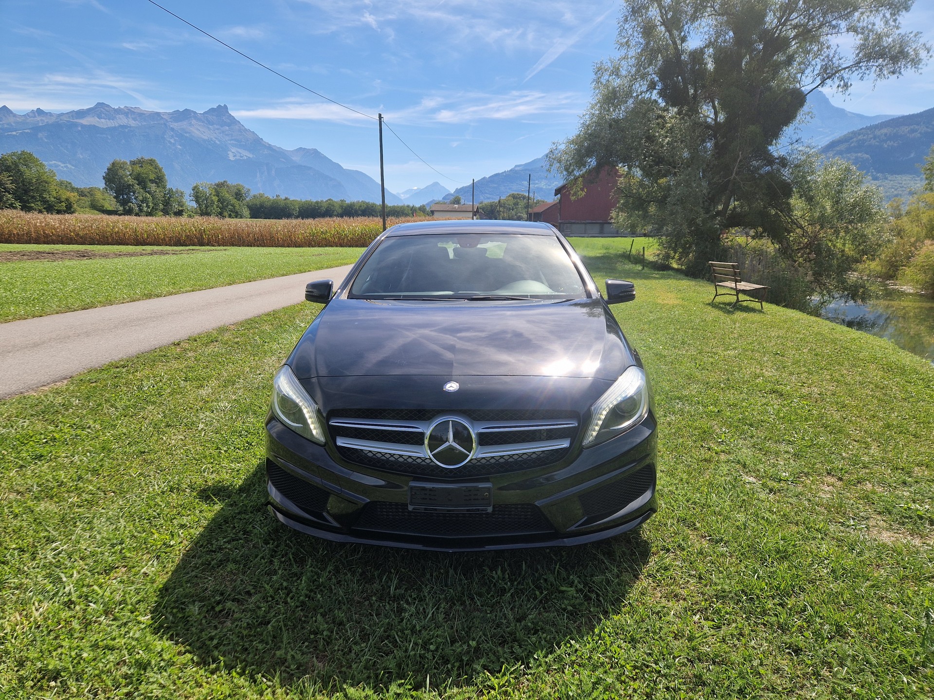 MERCEDES-BENZ A 200 AMG Line 7G-DCT-image-1
