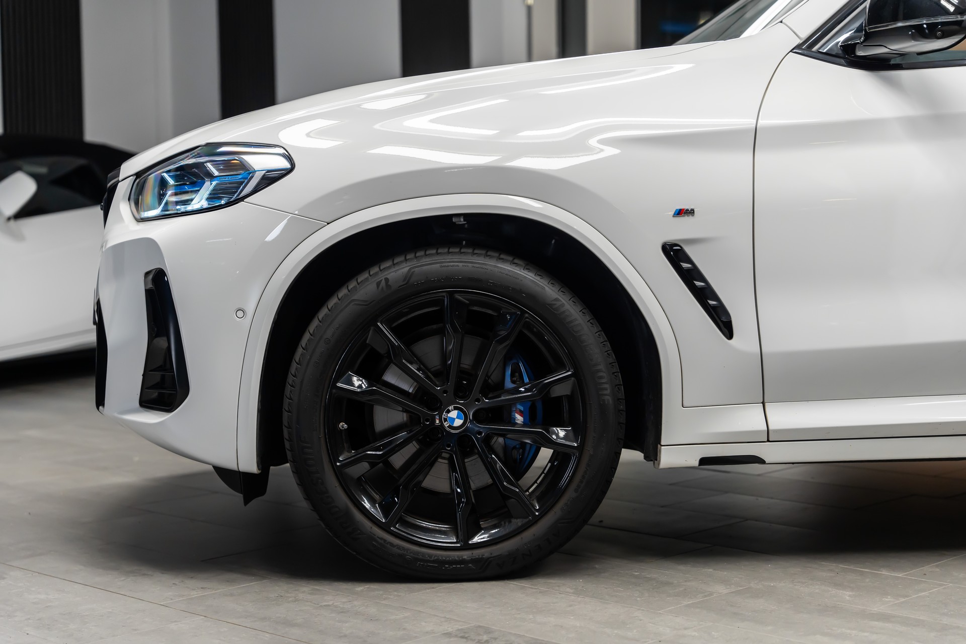 BMW BMW X3 xDrive 48V M40d *Facelift*Laser*Panorama*Head-Up*AHK*360°*-image-3