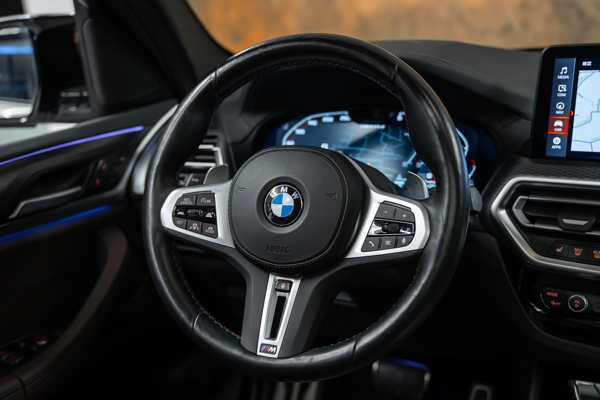 BMW BMW X3 xDrive 48V M40d *Facelift*Laser*Panorama*Head-Up*AHK*360°*-image-20