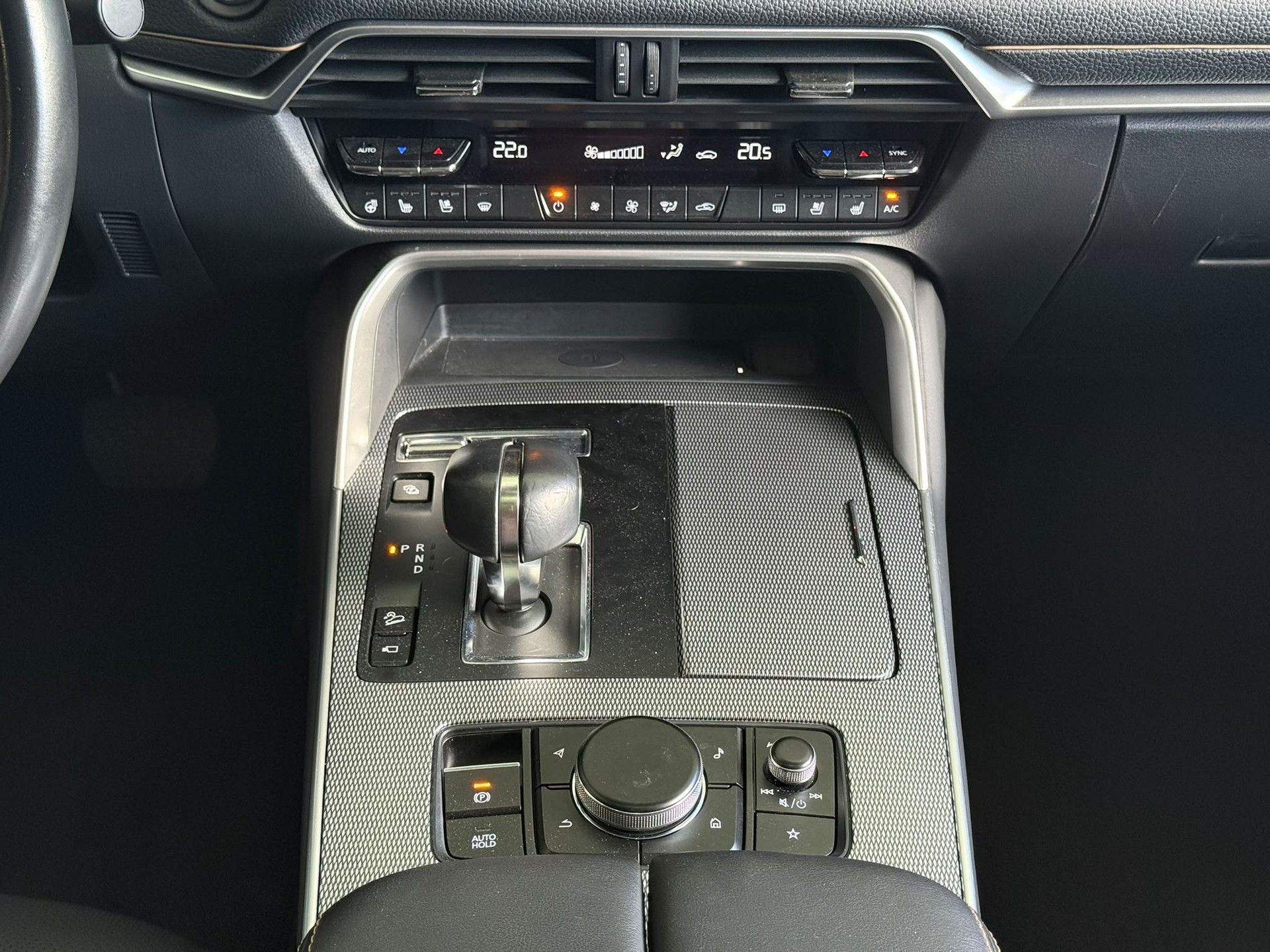 MAZDA CX-60 e-Skyactiv PHEV 327 AWD Homura-image-9