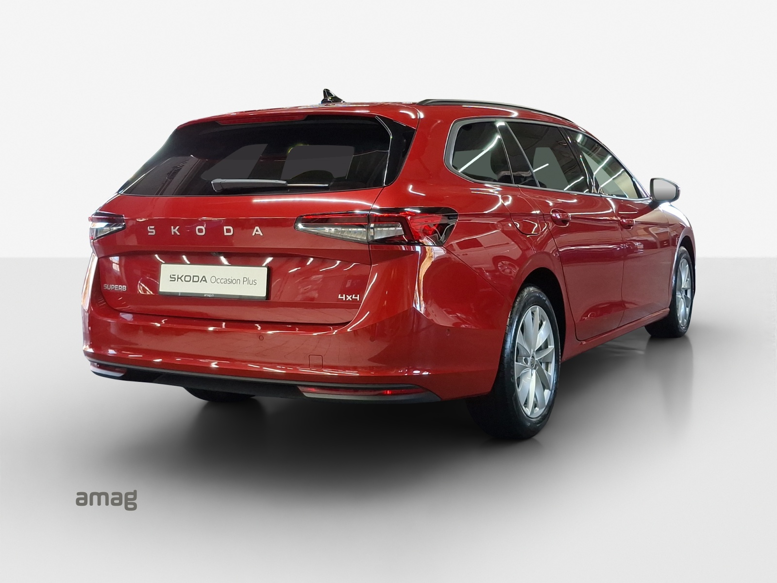 SKODA Superb Combi 2.0 TDi Selection 4x4 DSG-image-4