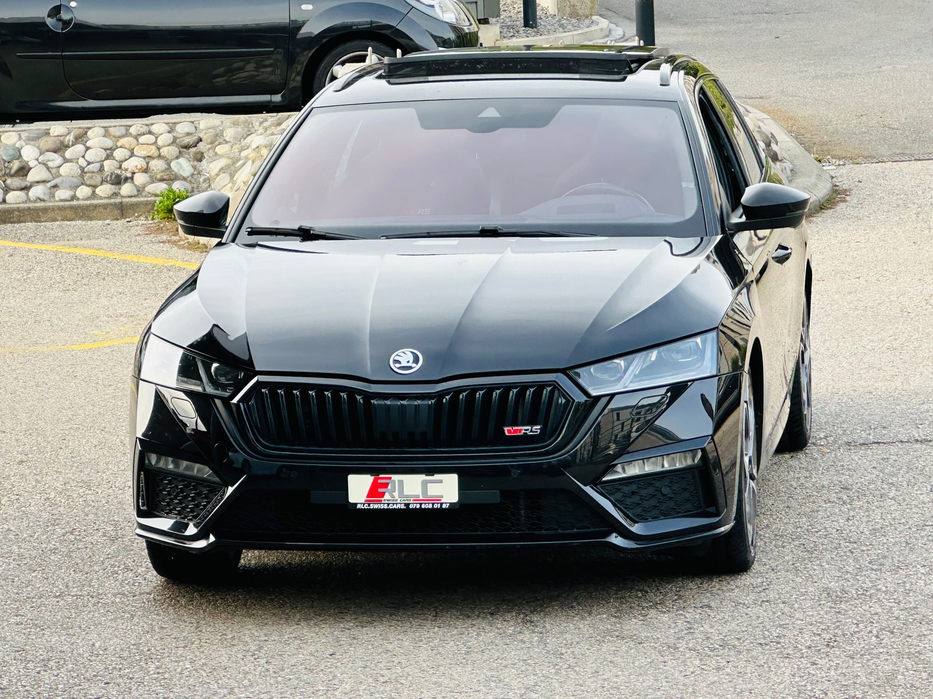 SKODA Octavia Combi 2.0 TSI DSG RS-image-7