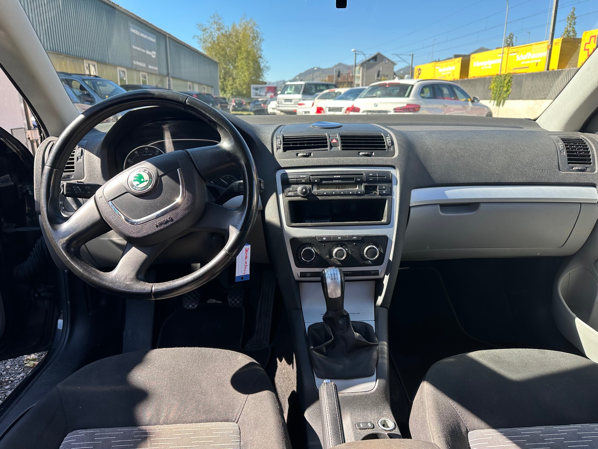 SKODA Octavia Combi 1.8 TSI Laurin & Klement 4x4-image-4