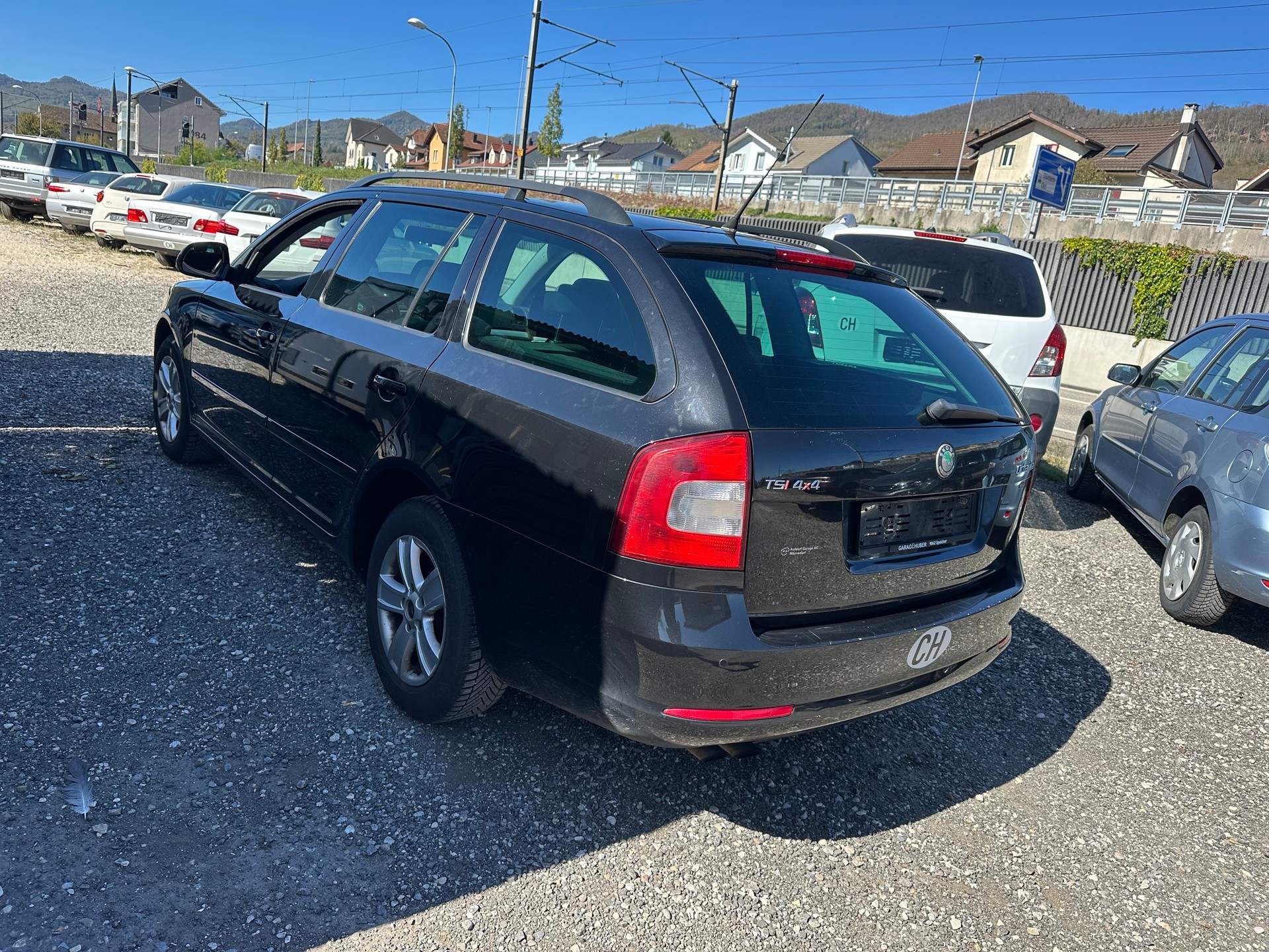 SKODA Octavia Combi 1.8 TSI Laurin & Klement 4x4-image-3