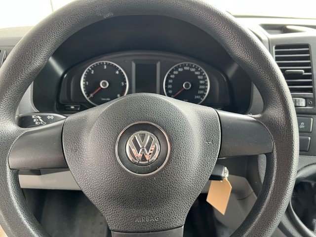 VW T5 2.0 TDI-image-9