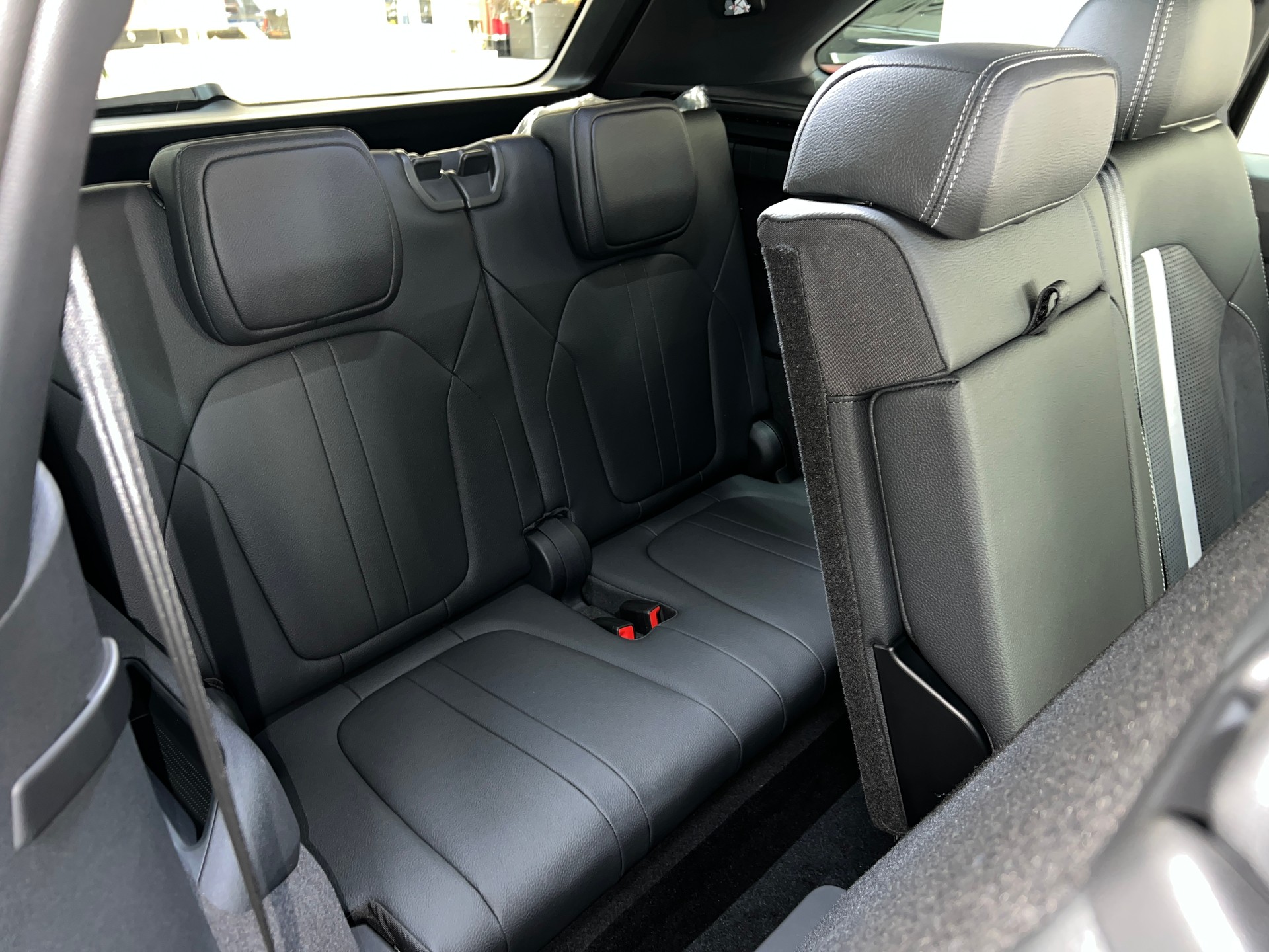 SKODA Kodiaq 2.0 TDI Sportline 4x4 / 7 PLATZ / 5 Jahre Garantie-image-9