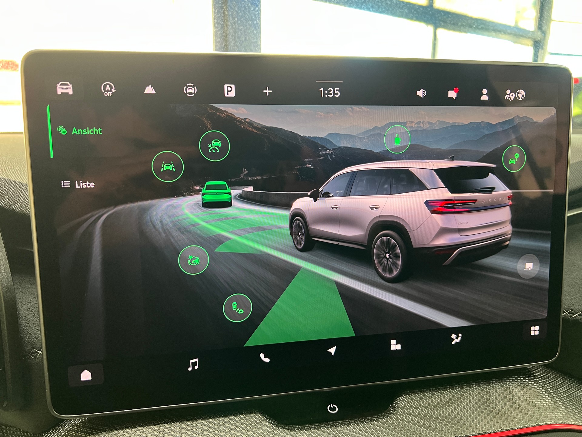 SKODA Kodiaq 2.0 TDI Sportline 4x4 / 7 PLATZ / 5 Jahre Garantie-image-22