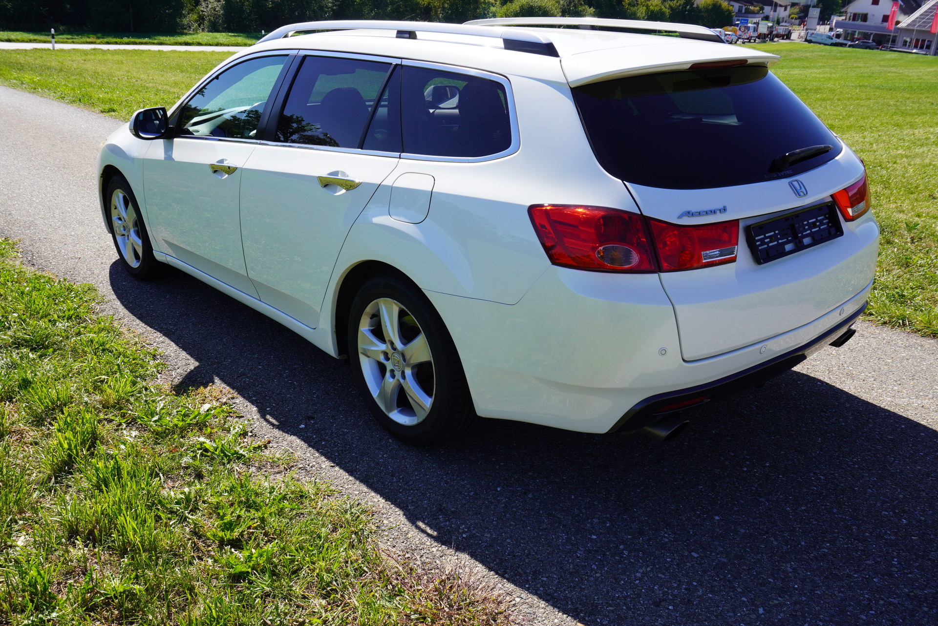HONDA Accord Tourer 2.4i 16V Executive Automatic-image-6
